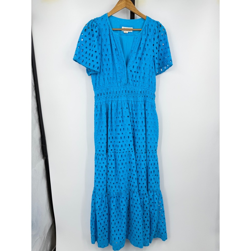 Anthropologie somerset Eyelet Tiered Maxi Dress L Blue Smocked V-Neck Puff